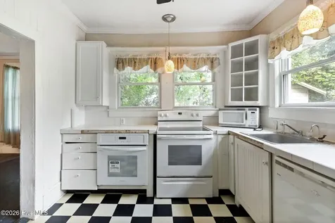 216 Fleming Street Washington NC 27889