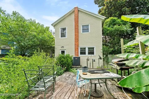216 Fleming Street Washington NC 27889