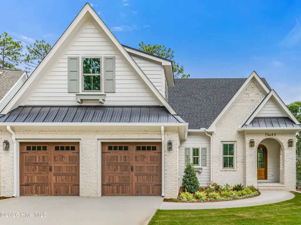 44 Dungarvan Lane Pinehurst NC 28374