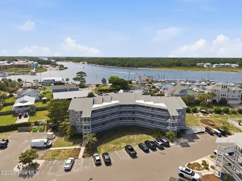 400 Virginia Avenue Carolina Beach NC 28428