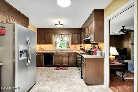 617 Hunting Ridge Road Wilmington NC 28412