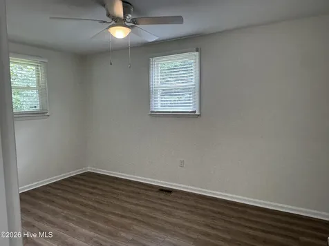 208 Regalwood Drive Jacksonville NC 28546