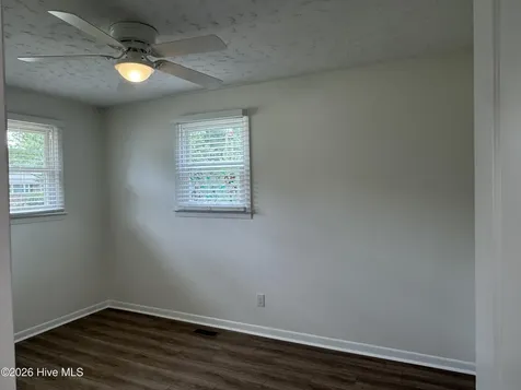 208 Regalwood Drive Jacksonville NC 28546