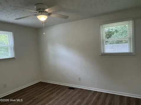 208 Regalwood Drive Jacksonville NC 28546