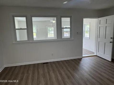 208 Regalwood Drive Jacksonville NC 28546