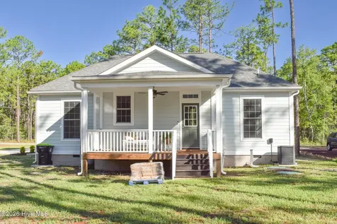 1150 Maple Road Southport NC 28461