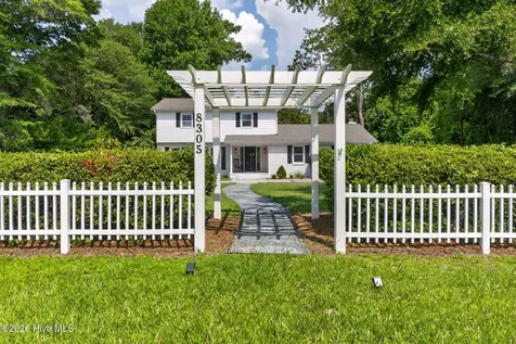 8305 Bald Eagle Lane Wilmington NC 28411
