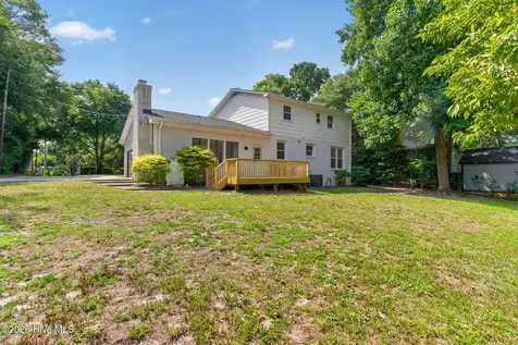 8305 Bald Eagle Lane Wilmington NC 28411