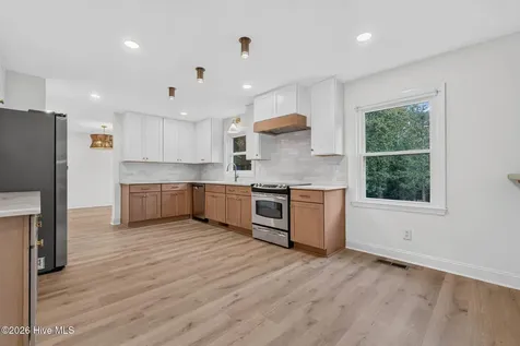 8305 Bald Eagle Lane Wilmington NC 28411