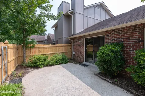 1871 Quail Ridge Road Greenville NC 27858