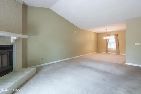 1871 Quail Ridge Road Greenville NC 27858