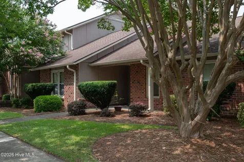 1871 Quail Ridge Road Greenville NC 27858