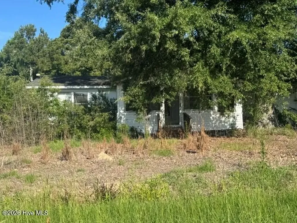 108 Arthur Majette Road Aulander NC 27805