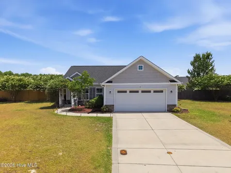 2205 Muir Court Greenville NC 27834