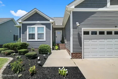 614 Millbrooke Circle Elizabeth City NC 27909
