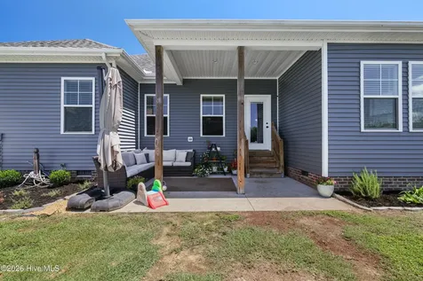 614 Millbrooke Circle Elizabeth City NC 27909