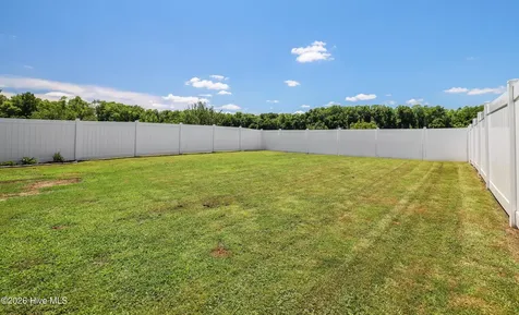 614 Millbrooke Circle Elizabeth City NC 27909