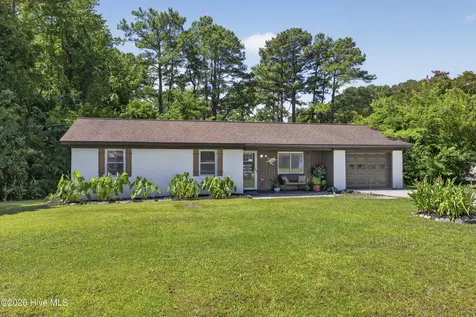 304 Millhouse Road Castle Hayne NC 28429