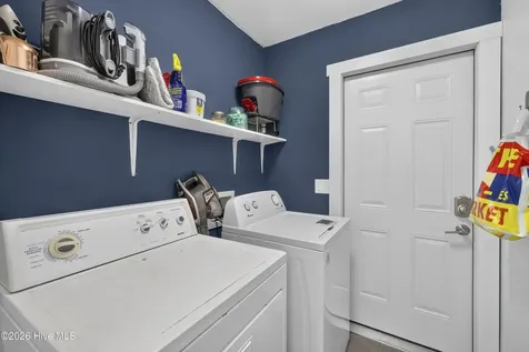 304 Millhouse Road Castle Hayne NC 28429