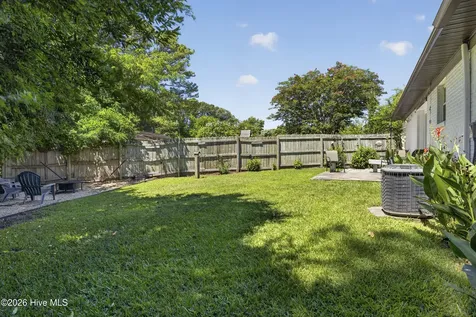 304 Millhouse Road Castle Hayne NC 28429