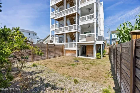 506 Canal Drive Carolina Beach NC 28428