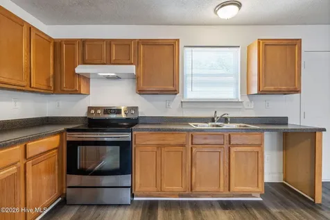 3913 Prices Lane Wilmington NC 28405