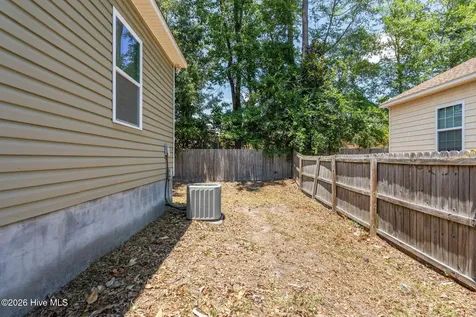 3913 Prices Lane Wilmington NC 28405