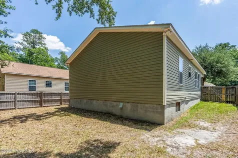 3913 Prices Lane Wilmington NC 28405