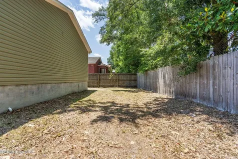 3913 Prices Lane Wilmington NC 28405