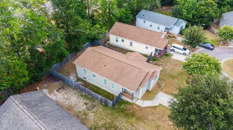 3913 Prices Lane Wilmington NC 28405