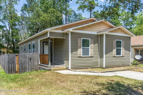 3913 Prices Lane Wilmington NC 28405
