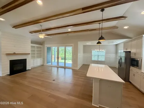 2528 Lakeside Circle Wilmington NC 28401
