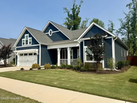 2528 Lakeside Circle Wilmington NC 28401