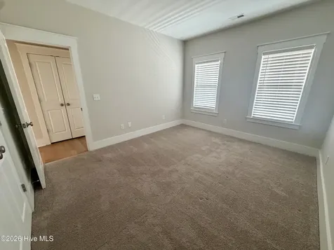 2528 Lakeside Circle Wilmington NC 28401