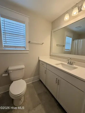 2528 Lakeside Circle Wilmington NC 28401