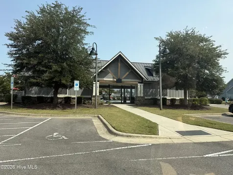 2528 Lakeside Circle Wilmington NC 28401