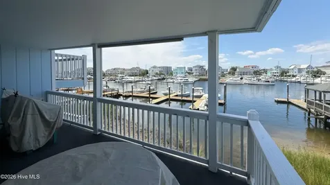 513 Canal Drive Carolina Beach NC 28428