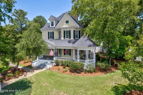 109 S Walnut Street Spring Hope NC 27882