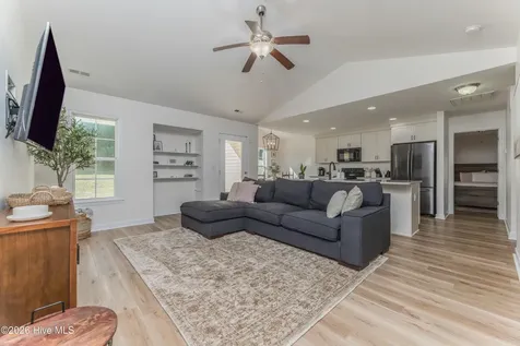452 Hardison Road Holly Ridge NC 28445