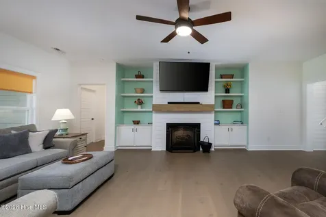 124 S Brightleaf Drive Minnesott Beach NC 28510