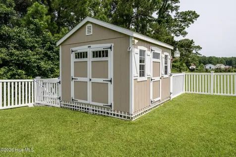 124 S Brightleaf Drive Minnesott Beach NC 28510