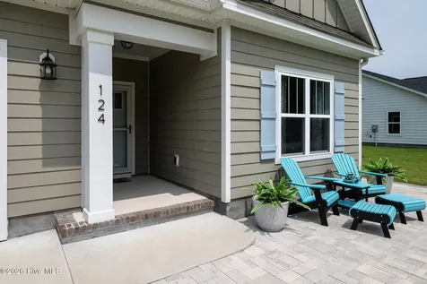 124 S Brightleaf Drive Minnesott Beach NC 28510