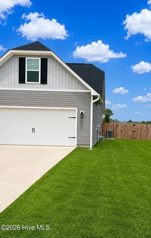 324 Cotton Hill Place Hubert NC 28539