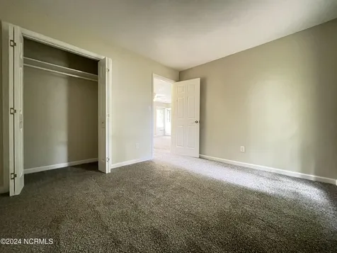 17 Lakewood Court Jacksonville NC 28546