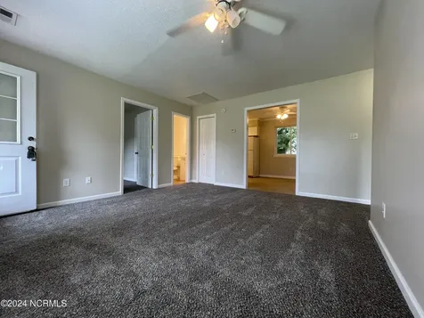 17 Lakewood Court Jacksonville NC 28546