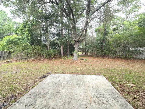 5005 Woods Edge Road Wilmington NC 28409