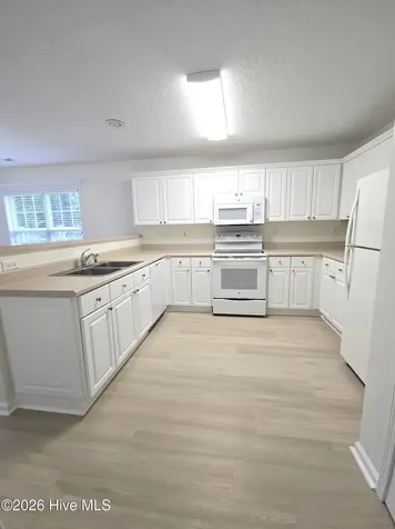 5005 Woods Edge Road Wilmington NC 28409