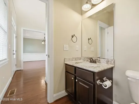 102 Thornberry Place Jacksonville NC 28540