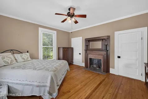 225 Carr Avenue Rocky Point NC 28457