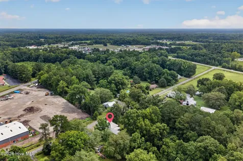 225 Carr Avenue Rocky Point NC 28457